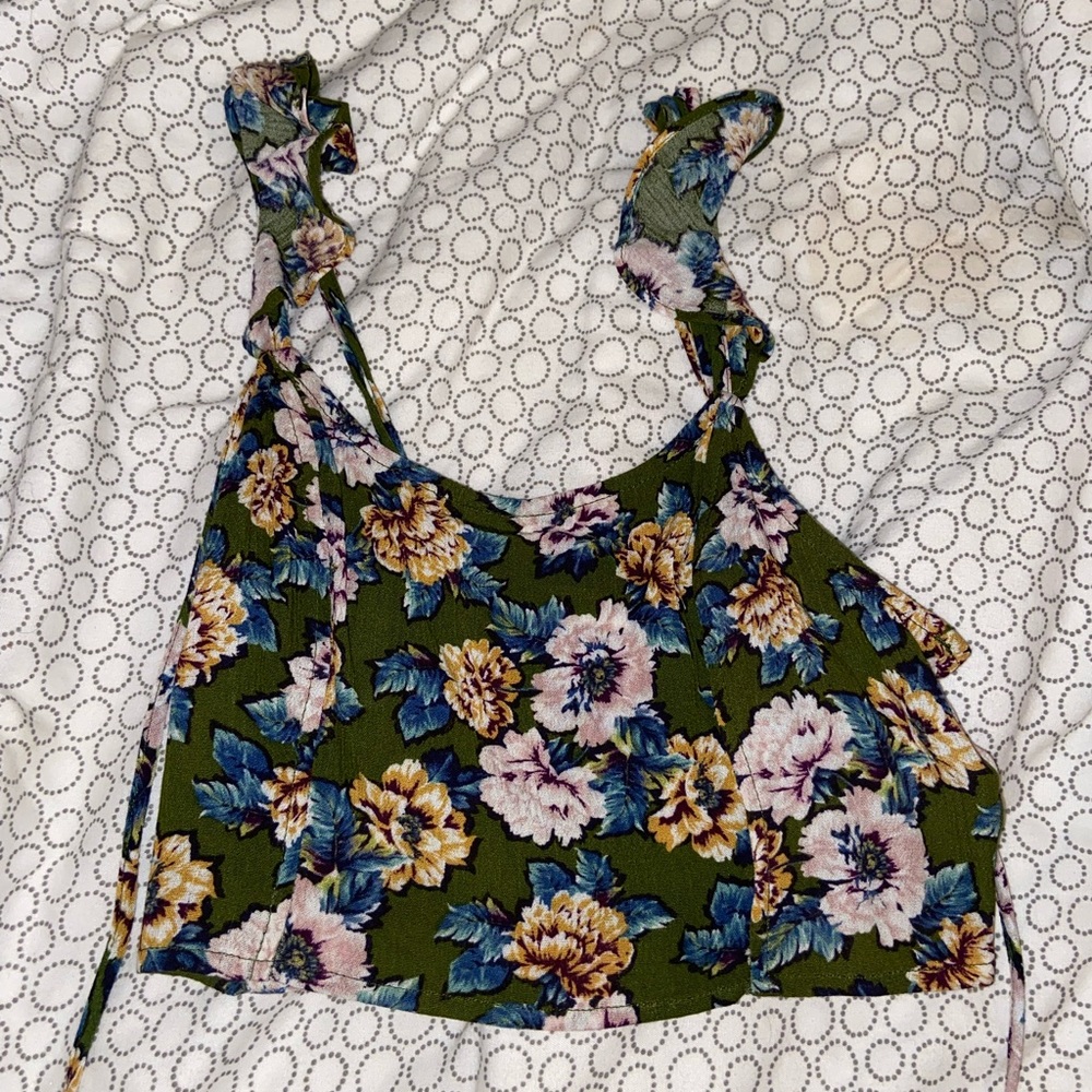 Green flowery crop top